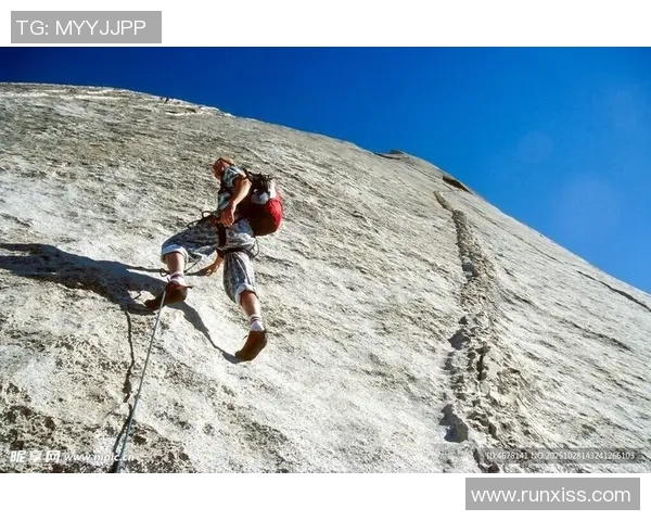广州攀岩队的反击之路:深度解析攀岩运动的挑战与成长 广州攀岩队的反击之路:深度解析攀岩运动的挑战与成长