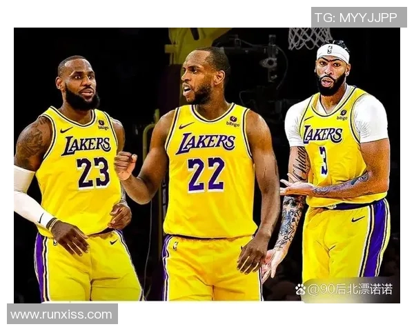 湖人正式宣布与对手达成交易,实现地震级引援签约 湖人正式宣布与对手达成交易,实现地震级引援签约